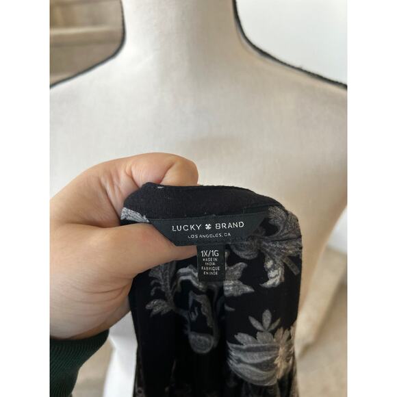 Lucky Brand Black & Grey Floral Tunic Blouse - Picture 5 of 7